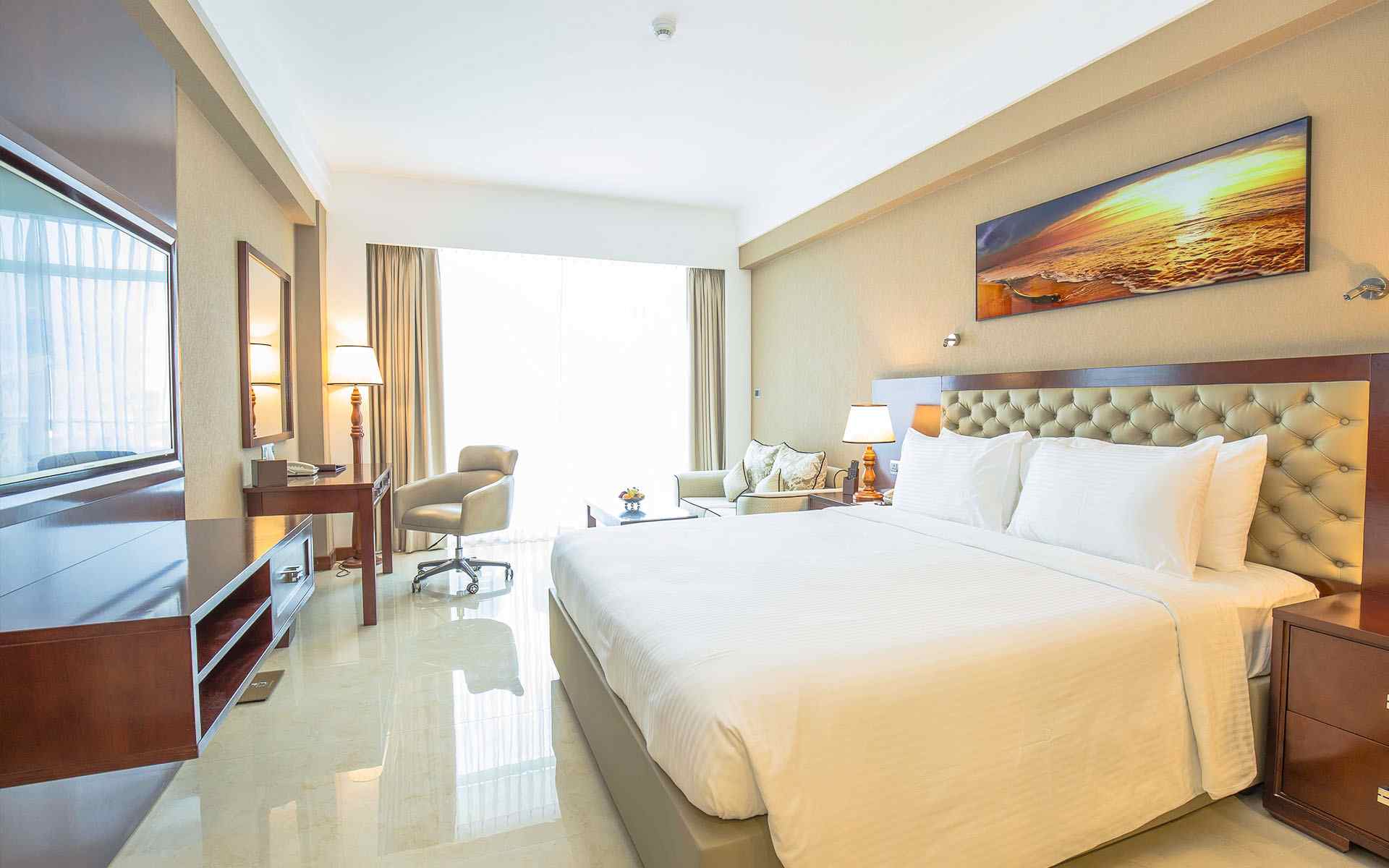Marino Beach Colombo – hotel & travel in Sri Lanka